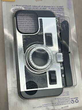 Claire’s iPhone 13 Pro Max Case Vintage Camera Strap Y2K Aesthetic Retro NWT